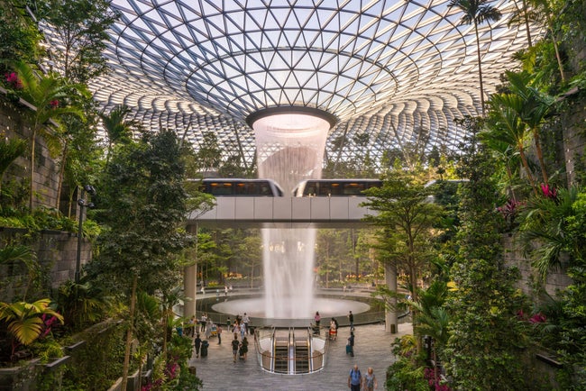 KLIA、世界の空港ランキングで65位に上昇